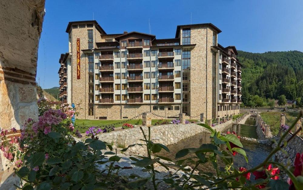 Апартамент И Студия "Спа Вълшебство" Velingrad Exterior photo
